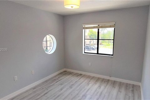 Copropriété à vendre à Cutler Bay, Floride: 3 chambres, 128.48 m2 № 2000107 - photo 5