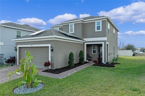House in Davenport, Florida 4 bedrooms, 196.95 sq.m. № 1828113 - photo 1