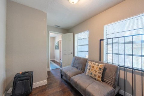 Casa en venta en Gulfport, Florida, 3 dormitorios, 95.6 m2 № 1758184 - foto 20