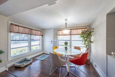 Casa en venta en Gulfport, Florida, 3 dormitorios, 95.6 m2 № 1758184 - foto 7