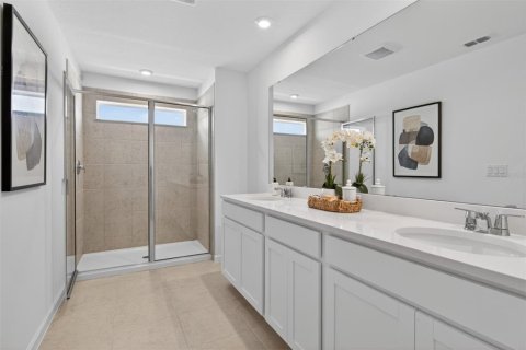 Villa ou maison à vendre à Orlando, Floride: 3 chambres, 215.53 m2 № 2323187 - photo 16