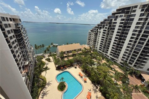 Condominio en alquiler en Miami, Florida, 2 dormitorios, 94.76 m2 № 1875509 - foto 4