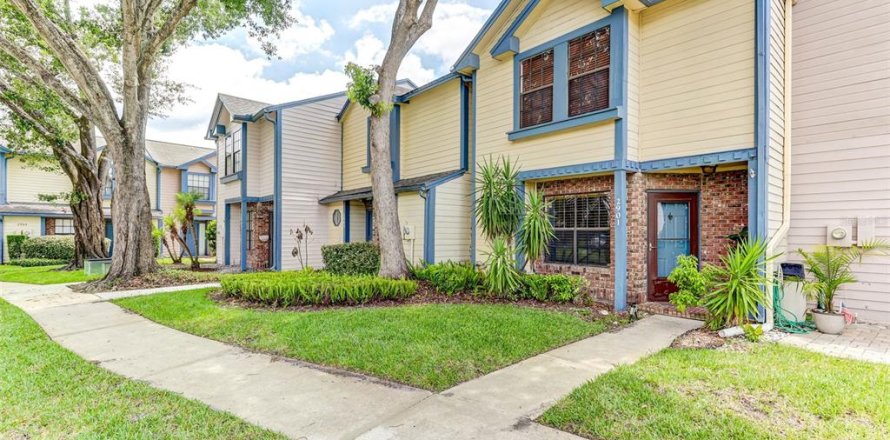 Touwnhouse à Casselberry, Floride 3 chambres, 130.62 m2 № 2155671