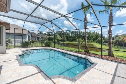 Villa ou maison à vendre à Land O' Lakes, Floride: 3 chambres, 161.65 m2 № 2310661 - photo 2