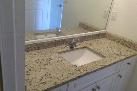 Townhouse in Palm Beach Gardens, Florida 3 bedrooms, 148.64 sq.m. № 2169724 - photo 20