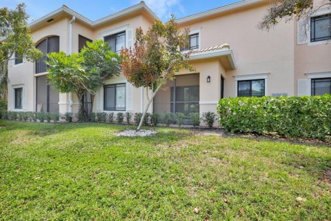 Townhouse in Palm Beach Gardens, Florida 3 bedrooms, 148.64 sq.m. № 2169724 - photo 30