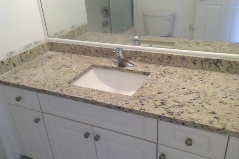 Townhouse in Palm Beach Gardens, Florida 3 bedrooms, 148.64 sq.m. № 2169724 - photo 21