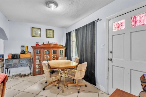 Купить виллу или дом в Малберри, Флорида 4 комнаты, 149.76м2, № 1815992 - фото 10