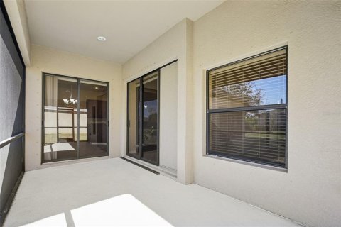 Villa ou maison à vendre à Port Charlotte, Floride: 4 chambres, 206.15 m2 № 2413596 - photo 29