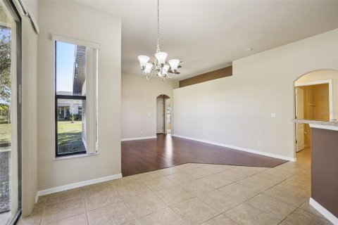Villa ou maison à vendre à Port Charlotte, Floride: 4 chambres, 206.15 m2 № 2413596 - photo 7