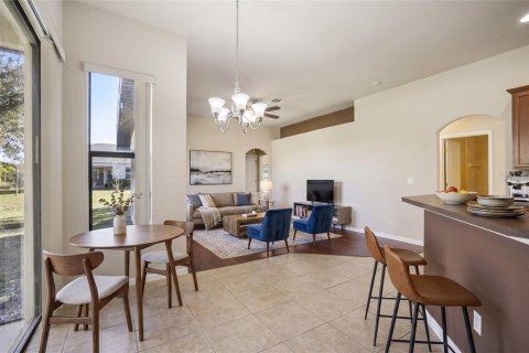 Villa ou maison à vendre à Port Charlotte, Floride: 4 chambres, 206.15 m2 № 2413596 - photo 6