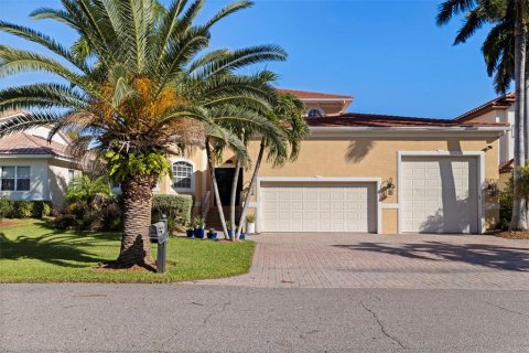 Casa en venta en Tierra Verde, Florida, 5 dormitorios, 356.28 m2 № 2430640 - foto 4