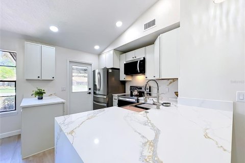 Duplex à vendre à Rockledge, Floride: 2 chambres, 127.93 m2 № 2220265 - photo 24