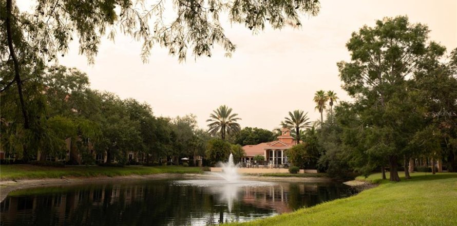 Condo in Sarasota, Florida, 1 bedroom № 2156853