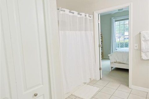 Condo in Sarasota, Florida, 1 bedroom № 2156853 - photo 9