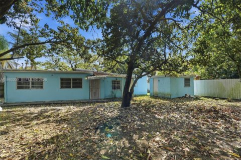 Villa ou maison à vendre à North Miami, Floride: 3 chambres, 154.68 m2 № 2048041 - photo 21