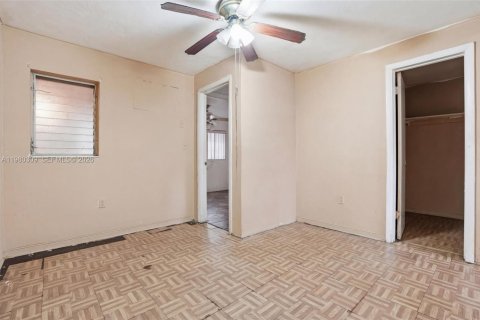 Villa ou maison à vendre à North Miami, Floride: 3 chambres, 154.68 m2 № 2048041 - photo 14