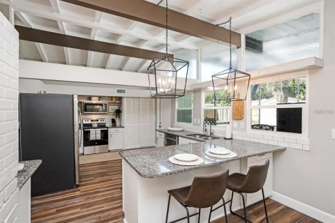 Casa en venta en Sarasota, Florida, 5 dormitorios, 206.15 m2 № 2324736 - foto 17