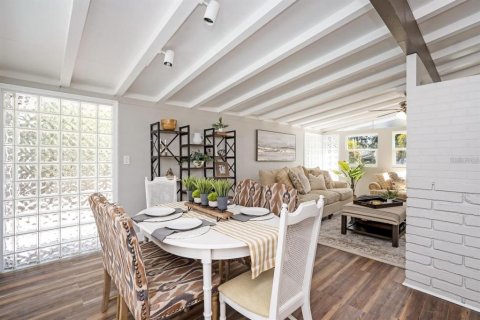 Casa en venta en Sarasota, Florida, 5 dormitorios, 206.15 m2 № 2324736 - foto 14
