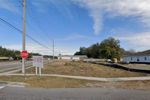 Immobilier commercial à Orlando, Floride 1393.53 m2 № 2138033