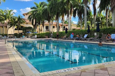 Condo in Sunrise, Florida, 3 bedrooms  № 2034111 - photo 29