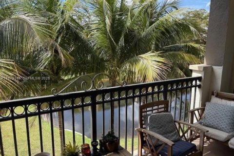 Condo in Sunrise, Florida, 3 bedrooms  № 2034111 - photo 23