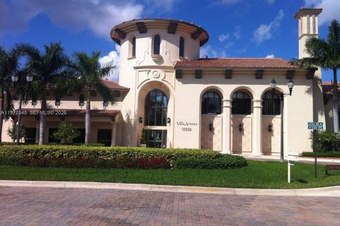 Condo in Sunrise, Florida, 3 bedrooms № 2034111