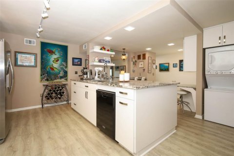 Купить кондоминиум в Коко-Бич, Флорида 8 комнат, 123.93м2, № 2306828 - фото 11