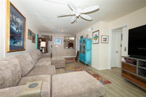 Купить кондоминиум в Коко-Бич, Флорида 8 комнат, 123.93м2, № 2306828 - фото 15
