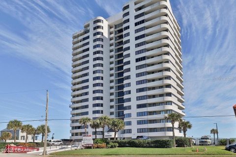 Copropriété à vendre à Daytona Beach, Floride: 3 chambres, 161.19 m2 № 1916669 - photo 1
