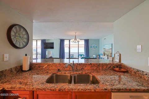 Copropriété à vendre à Daytona Beach, Floride: 3 chambres, 161.19 m2 № 1916669 - photo 15