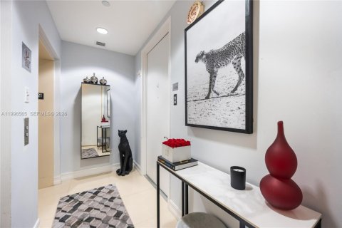 Condo in Sunny Isles Beach, Florida, 3 bedrooms № 2145927 - photo 4