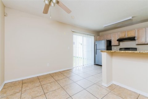 Casa en alquiler en Davenport, Florida, 3 dormitorios, 119.66 m2 № 1882990 - foto 5