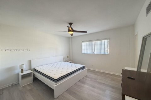 Copropriété à louer à Bay Harbor Islands, Floride: 1 chambre, 86.31 m2 № 1986495 - photo 12