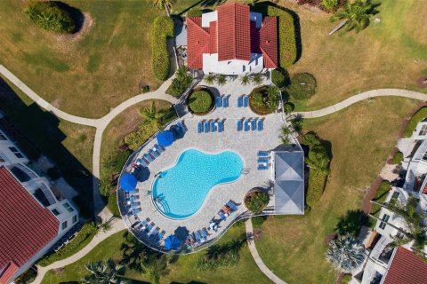 Condo in Saint Petersburg, Florida, 2 bedrooms  № 2149083 - photo 24
