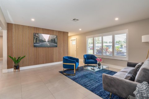 Villa ou maison à louer à Pompano Beach, Floride: 4 chambres, 204.76 m2 № 2085739 - photo 3