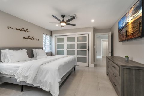Villa ou maison à louer à Pompano Beach, Floride: 4 chambres, 204.76 m2 № 2085739 - photo 14