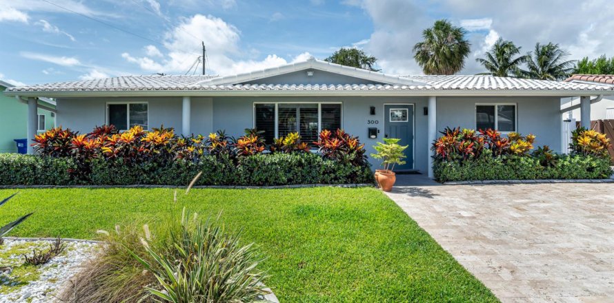 Villa ou maison à Pompano Beach, Floride 4 chambres, 204.76 m2 № 2085739