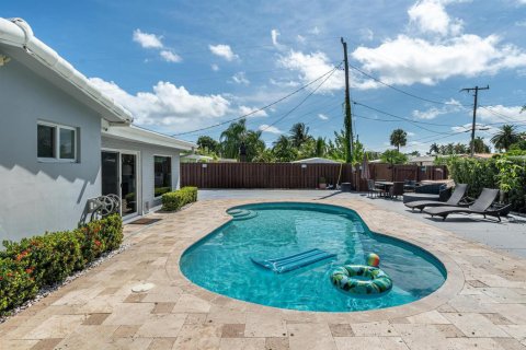 Villa ou maison à louer à Pompano Beach, Floride: 4 chambres, 204.76 m2 № 2085739 - photo 23