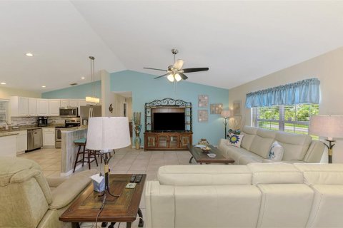 Villa ou maison à vendre à Englewood, Floride: 3 chambres, 149.39 m2 № 1855766 - photo 6