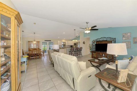 Villa ou maison à vendre à Englewood, Floride: 3 chambres, 149.39 m2 № 1855766 - photo 5