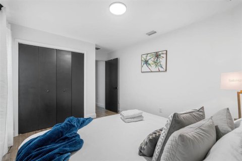 Casa en venta en Tampa, Florida, 3 dormitorios, 149.67 m2 № 1840338 - foto 19