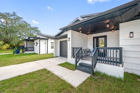 Casa en venta en Tampa, Florida, 3 dormitorios, 149.67 m2 № 1840338 - foto 4