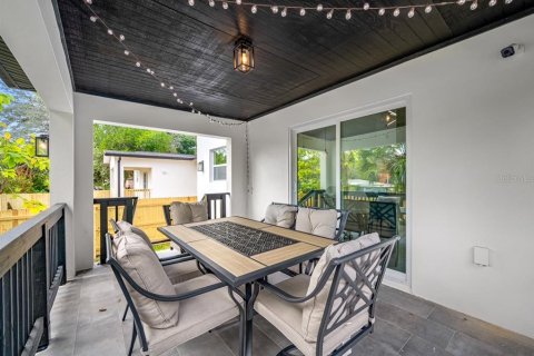 Casa en venta en Tampa, Florida, 3 dormitorios, 149.67 m2 № 1840338 - foto 8