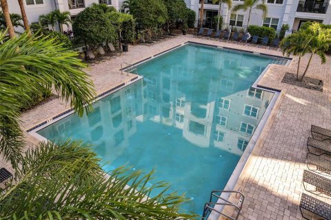 Copropriété à louer à Orlando, Floride: 2 chambres, 103.59 m2 № 2399304 - photo 2