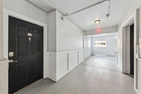 Copropriété à louer à Orlando, Floride: 2 chambres, 103.59 m2 № 2399304 - photo 8