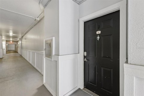 Copropriété à louer à Orlando, Floride: 2 chambres, 103.59 m2 № 2399304 - photo 7