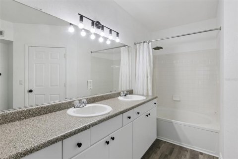 Copropriété à louer à Orlando, Floride: 2 chambres, 103.59 m2 № 2399304 - photo 17