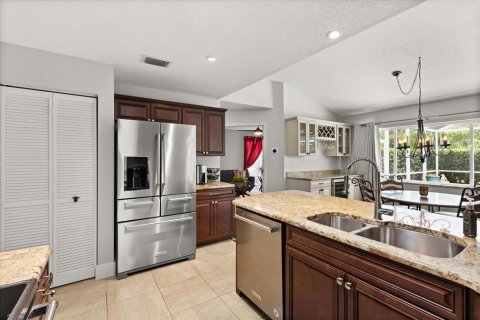 Casa en venta en Summerfield, Florida, 3 dormitorios, 189.24 m2 № 1826894 - foto 19