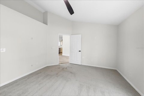 Villa ou maison à vendre à Melbourne, Floride: 3 chambres, 159.98 m2 № 2398846 - photo 8
